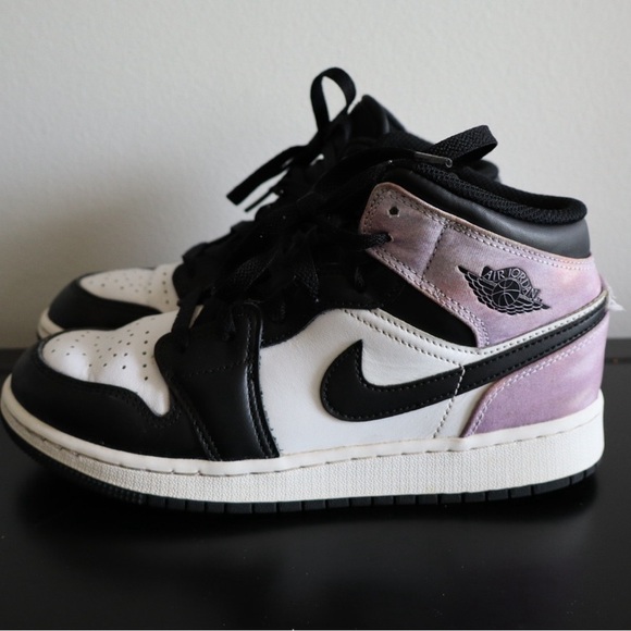 Nike Other - Nike Air Jordan 1 Mid SE “Zen Master” – Size 4.5Y